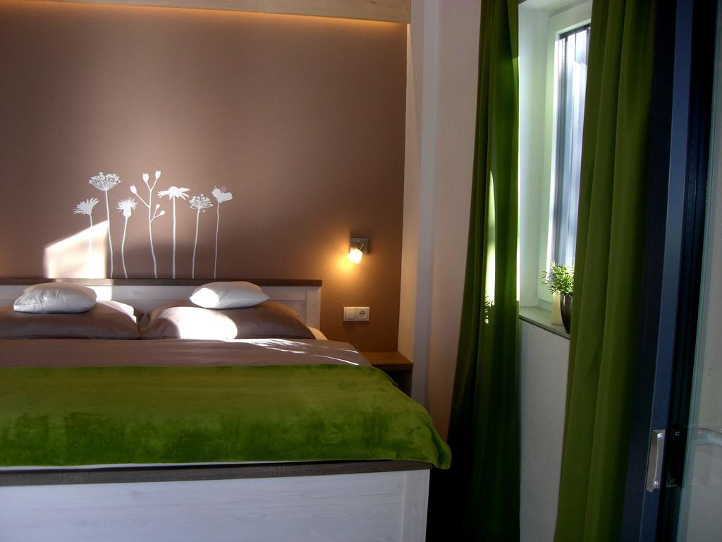 Alpine Appartement Oetz Eksteriør billede